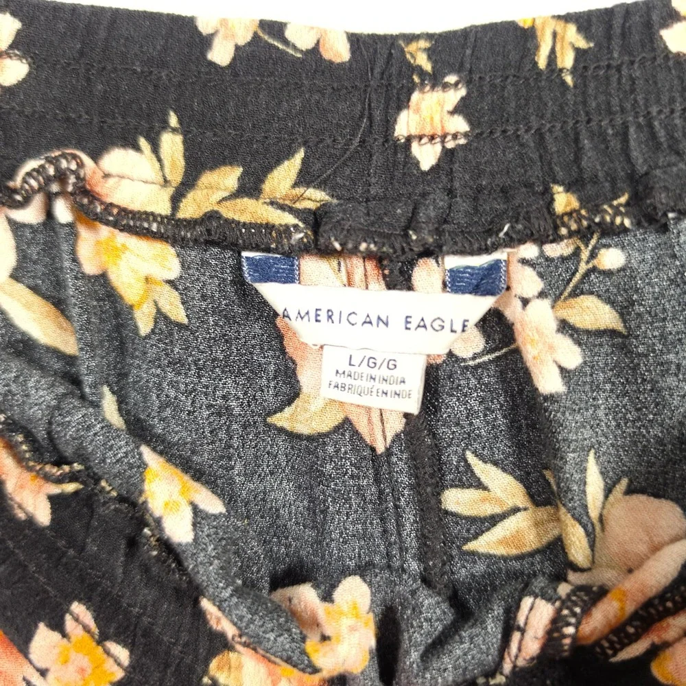 American Eagle Shorts Womens L Black Floral Boho Cottagecore Romantic‎ Festival